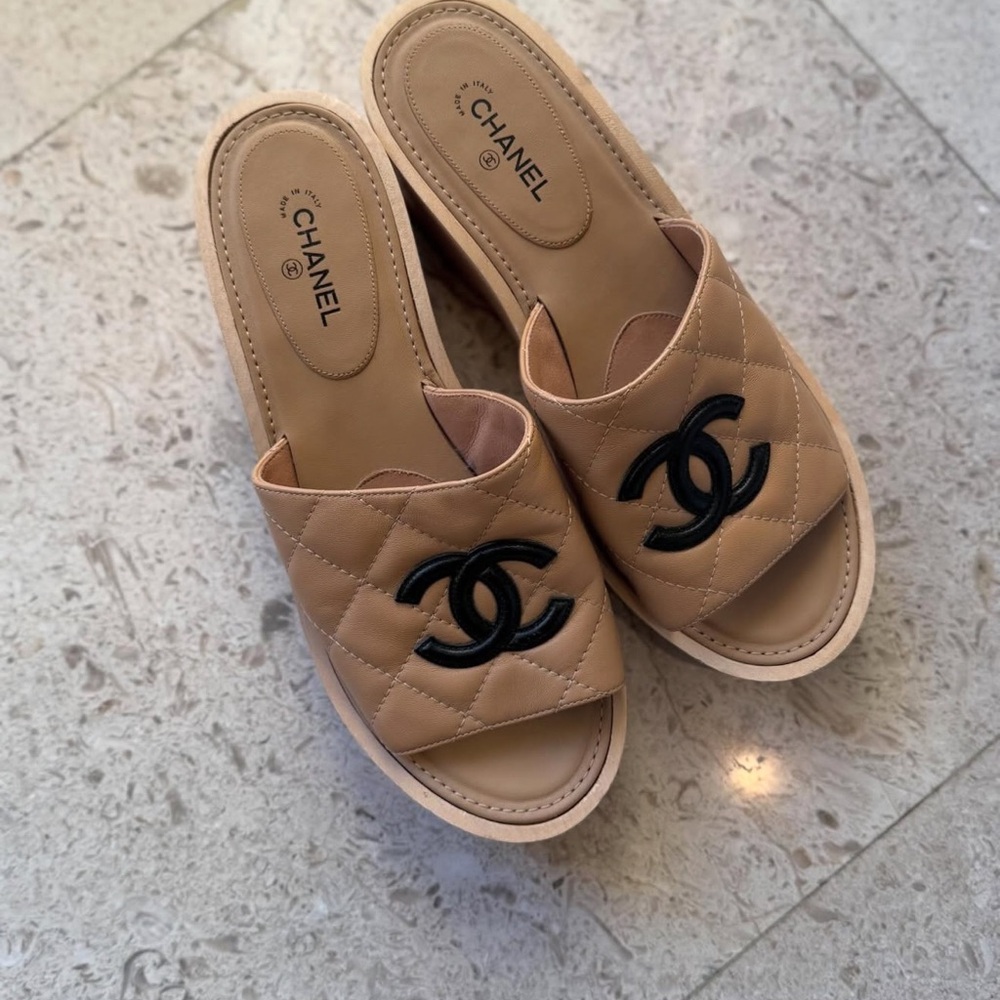 CHANEL Quilted Tan Slide Sandals with Black CC Logo